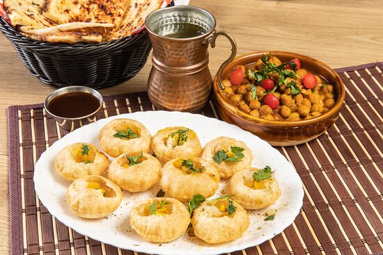 pani puri at Leela